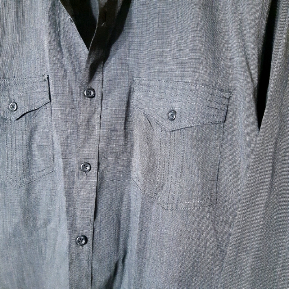 Airwalk | Light check grey and black button down - Picture 3 of 11